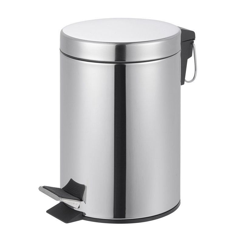 Crenshaw Metal Step On Kitchen Trash Can, Silver