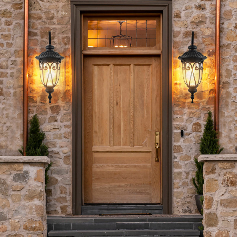 Outdoor Weatherproof Wall Light