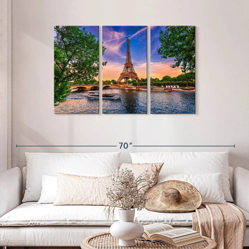 Sebbie Paris Eiffel Tower, 28" H x 45" W