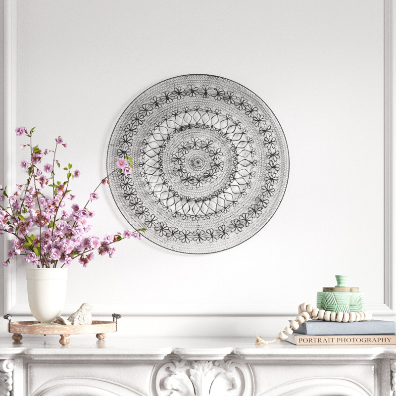 Suspension murale en métal détissée 28"