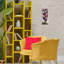 «Bird Peeking at Bouquet», art mural sur bois par Reinders