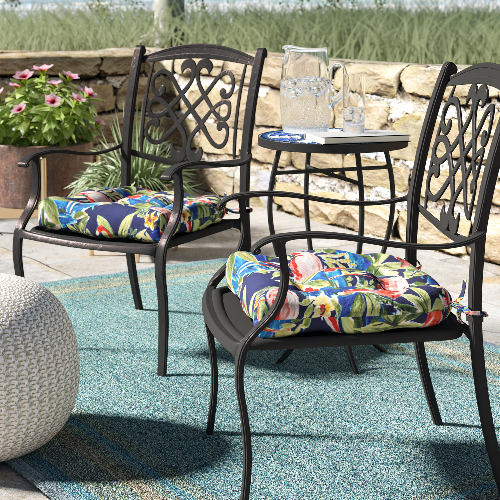 Outdoor dining chair online pads