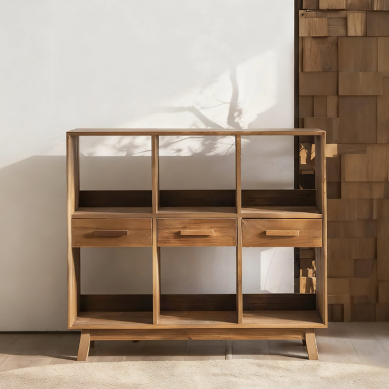 Vitrine Modern