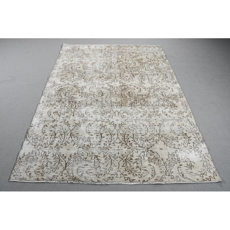Grand tapis turc Oushak vintage beige pour une utilisation en salon avec un design unique de Beni Ourain et une texture moelleuse
