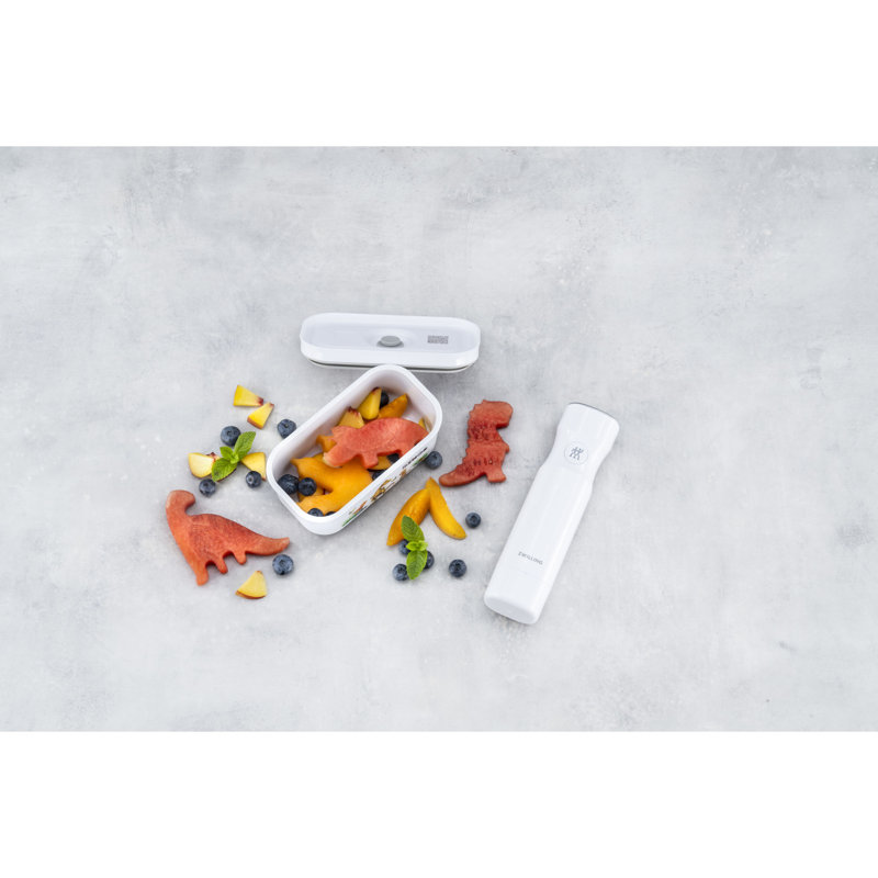 20.3681 oz. Food Storage Container