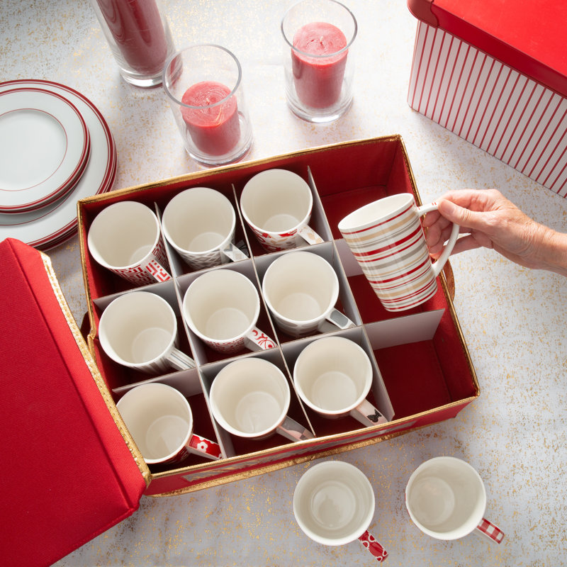 12 tasses en porcelaine