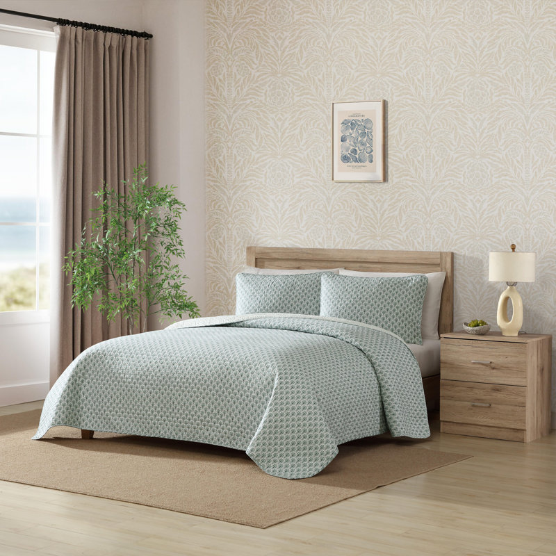 Cotton Standard Geometric Quilt, Queen Quilt + 2 Standard Pillowcases