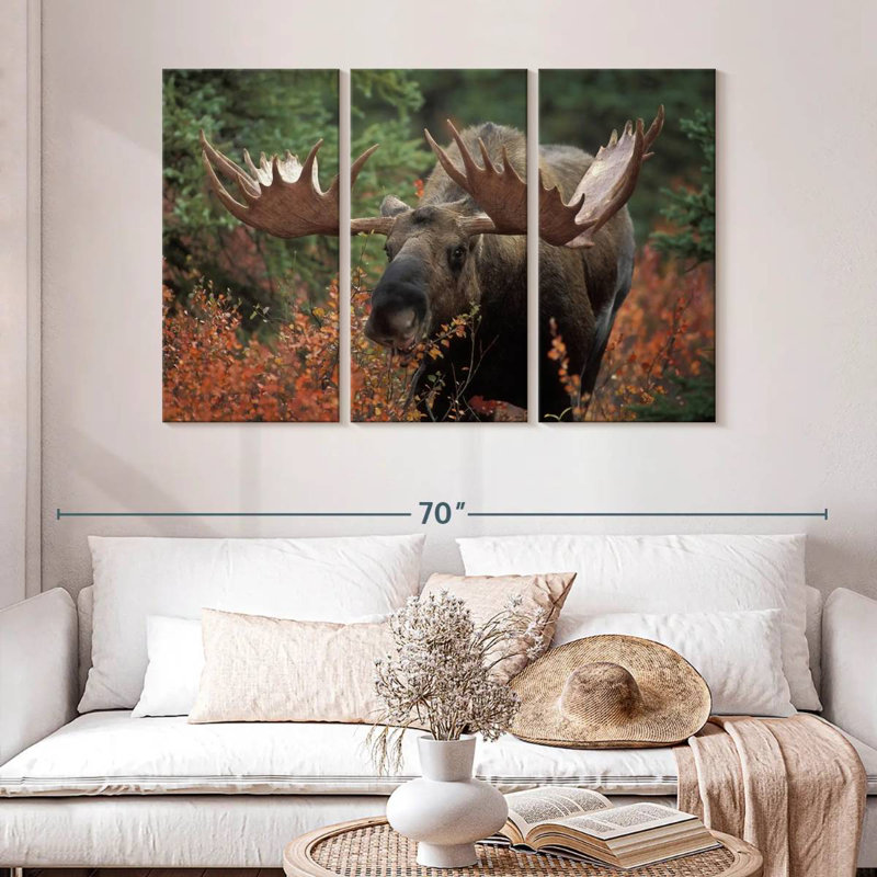 Moose Forest Meal, 14" H x 23" W