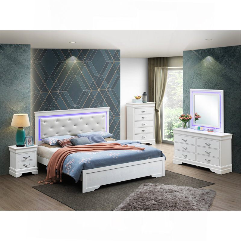 Transitional Full Bed With Champagne Finish