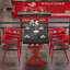 Table et chaises de style industriel-1028494087