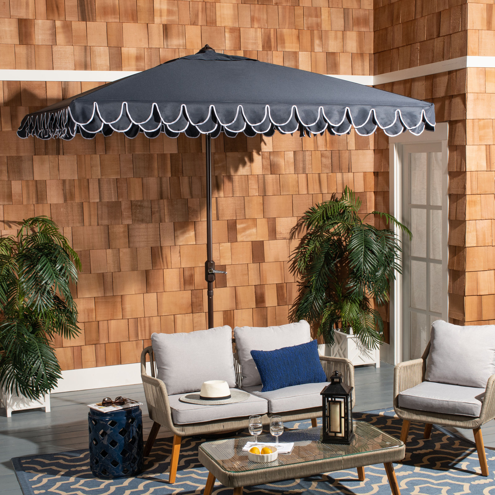 7.5' Market Umbrella, Navy/White