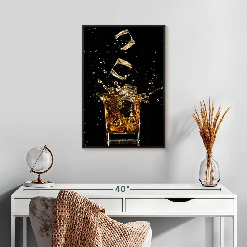 Whisky Ice Splash, Cadre flottant noir, 17 po x 25 po