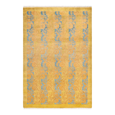 Tapis jaune / bleu noué à la main de conception unique 4 pi 1 po x 5 pi 10 po Vannak Mogul