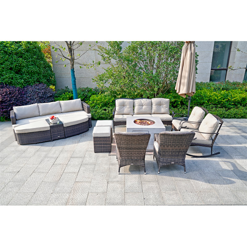 Ensemble de conversation modulaire de huit articles avec coussins