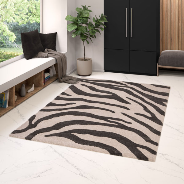 Ivy Bronx Soft rug in a subtle structure | Wayfair.co.uk