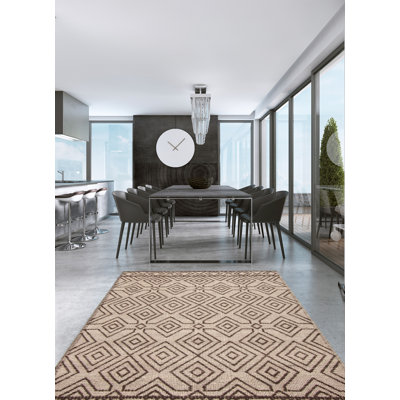Tapis brun Sienna 5 pi 1 po x 7 pi 11 po
