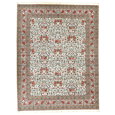 Hand Knotted Wool Oriental Area Rug in Ivory