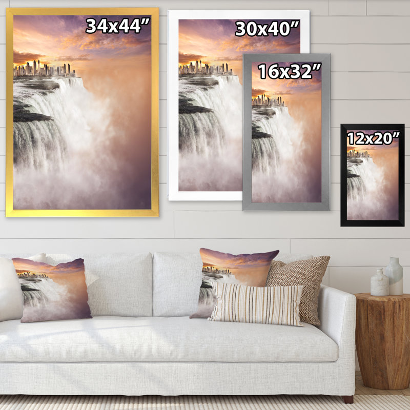 Chute d'eau dans les montagnes - œuvre d'art traditionnelle sur toile, Cadre photo noir, H 20 po x l 12 po x P 1 po
