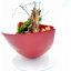 Vase en métal rouge