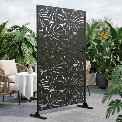 Stanaford 6 ft. H x 4 ft. W Stanaford Durable Metal Privacy Screen with Decorative Patterns