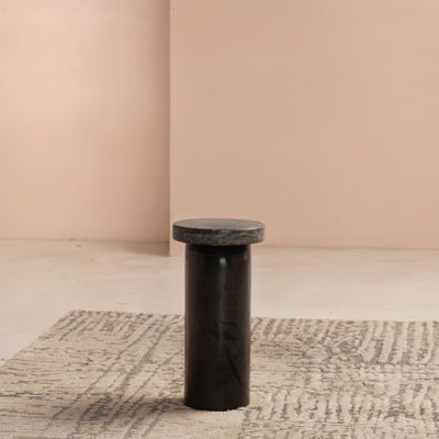 Siara Black Round Accent Table
