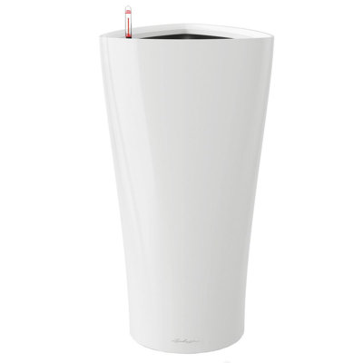 Delta Premium Pot Planter