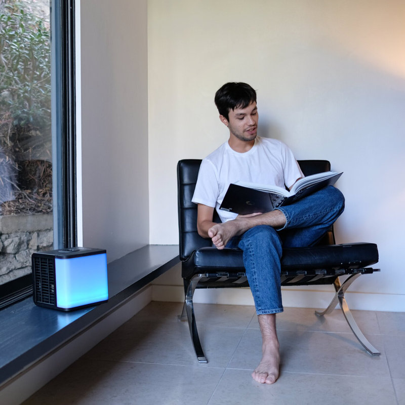 Black Portable USB-Powered Air Cooler with Remote Control