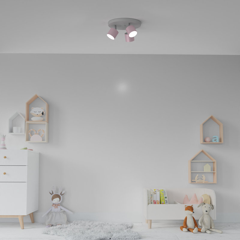 Bryany Spotlight, Pink