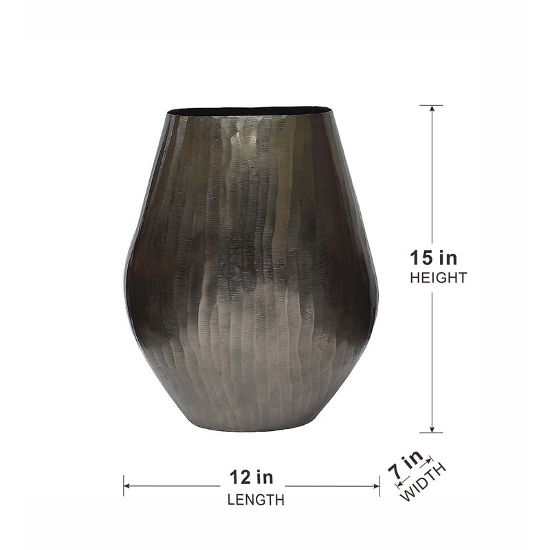 Vase de table Smoke Chisel, H 15 po x l 6,7 po x P 12,2 po