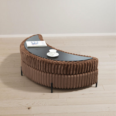 Repose-pieds en fausse fourrure avec rangement en forme de croissant