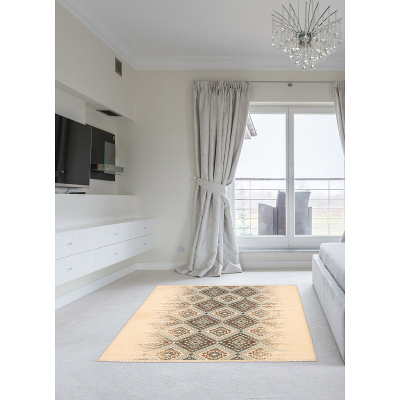Kilim crème Ankara 5 pi 1 po x 7 pi 6 po