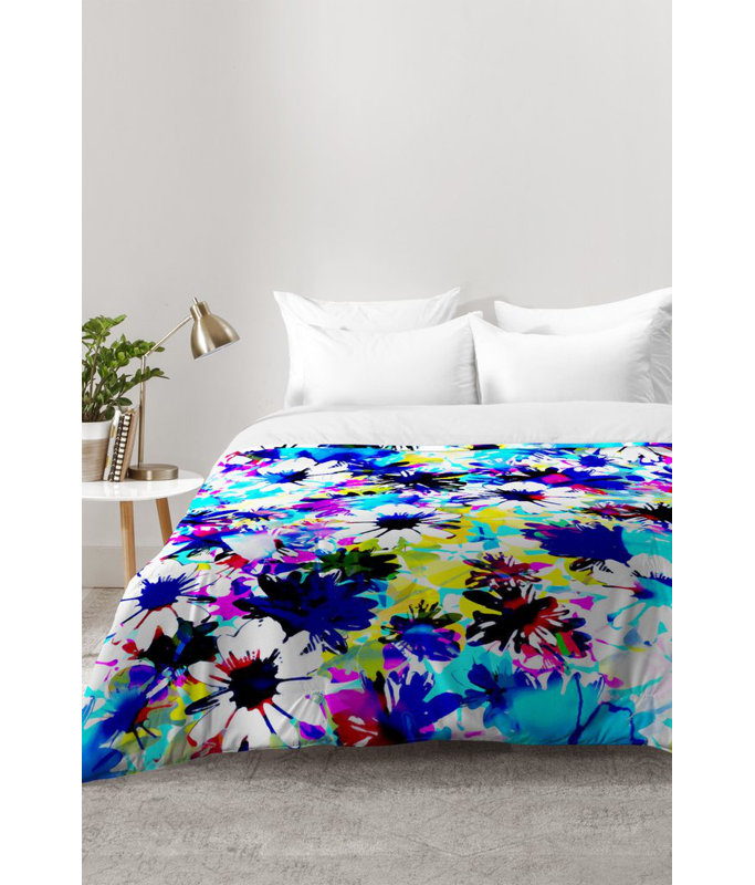 Aimee St Hill Modern & Contemporary Polyester Floral Comforter, Full/Queen Comforter + 2 Standard Pillowcases