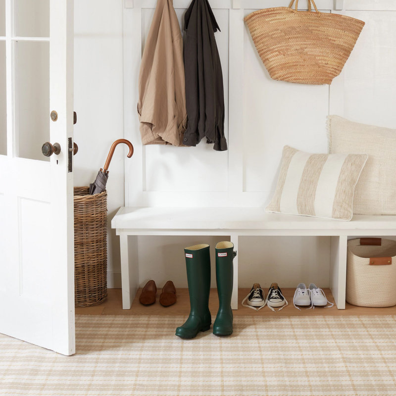 Lakeville Plaid Khaki Handwoven Indoor/Outdoor Rug, Runner 2'6" x 8'
