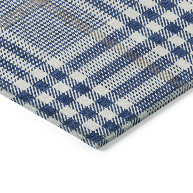 Navy Plaid Synthetic Washable Indoor/Outdoor Rug 2'6" x 3'10"
