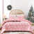 Petit flocon de neige rose et gris est en rupture de stock