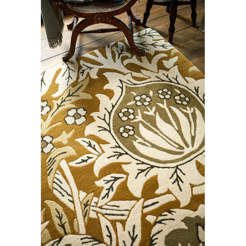 Wool Floral Area Rug in Gold, Rectangle 6'7" x 9'2"