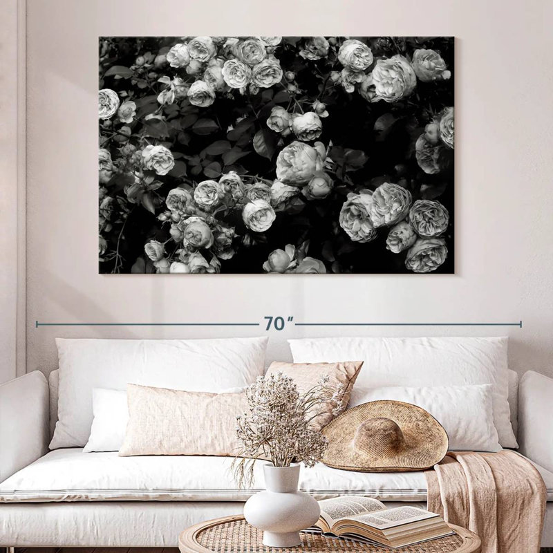 Harnek Roses BW, 8" H x 12" W