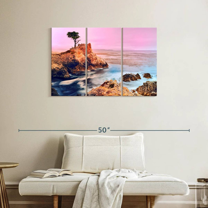 Gillard The Lone Cypress Pebble Beach, H 24 po x l 38 po