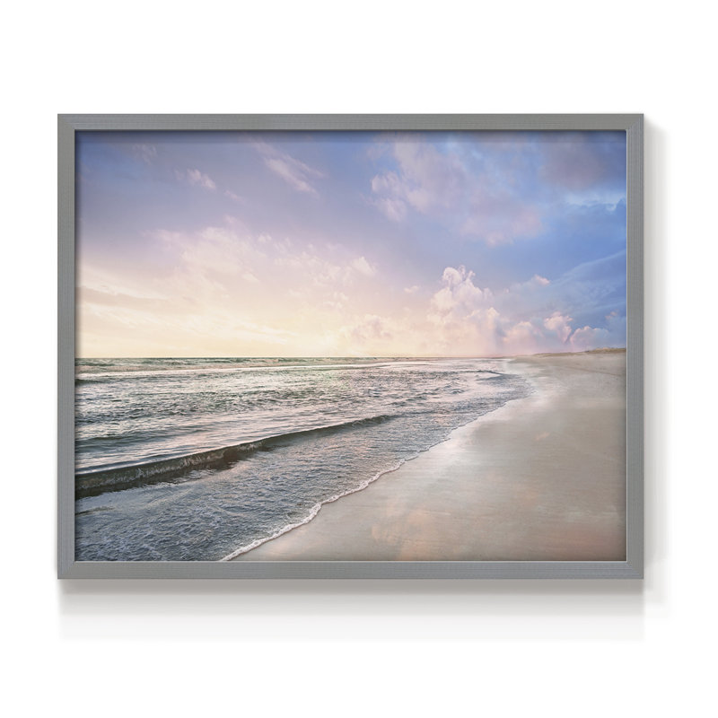 Zoey Beach -Framed Print - Restickable, H 22 po x l 28 po, Gris