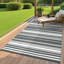 Tapis de camping imperméable pour l'extérieur en plastique avec paille-504475789-504475784