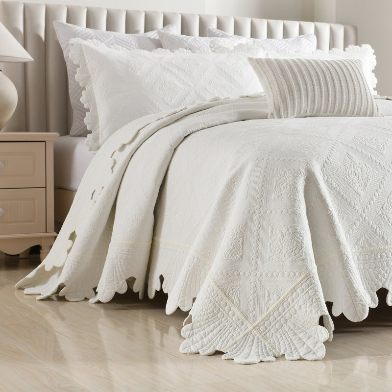 Ensemble 100% coton Tkemb broderie, Blanc, Courtepointe très grand et 2 très grandes taies