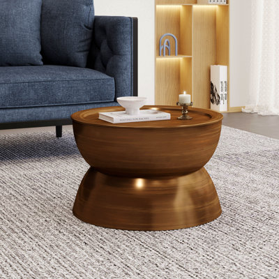 Table basse en métal martelé