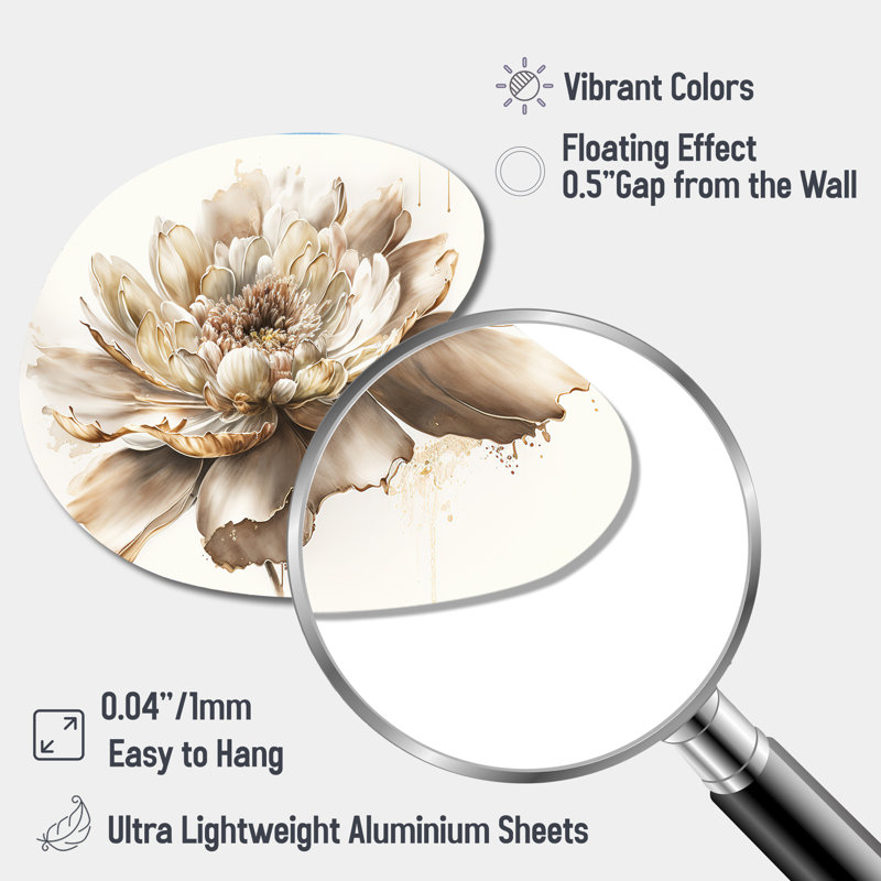 Simple fleur beige I - art floral asymétrique en forme de goutte en métal, H 33 po x l 33 po x P 1 po