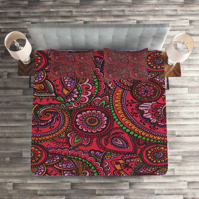 Traditional Polyester Floral Coverlet