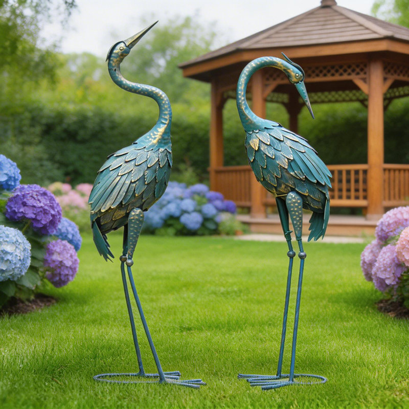Haraway Waterproof Metal Garden Statue
