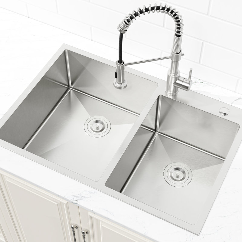 Évier de cuisine à double cuve en acier inoxydable de 33 po x 19 po sur comptoir, avec une qualité et une performance durables pour protéger les armoires des dommages causés par l'eau