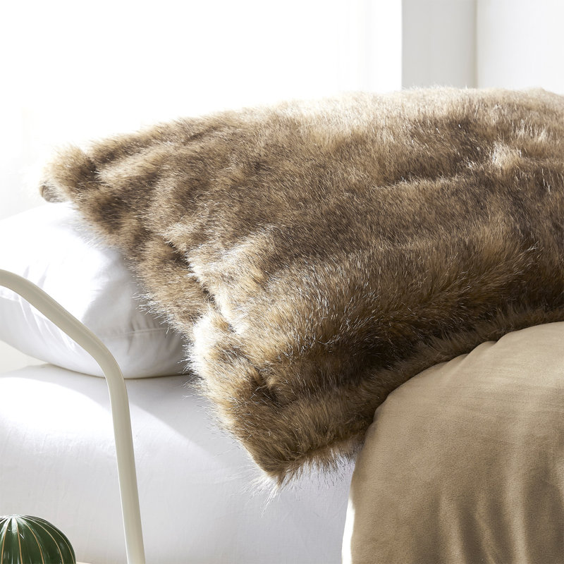 Twin Brown Faux Fur Oversized Comforter Set