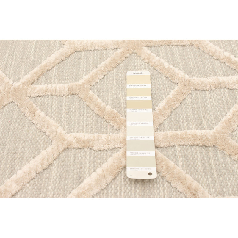 Mujtaba Geometric Indoor Rug