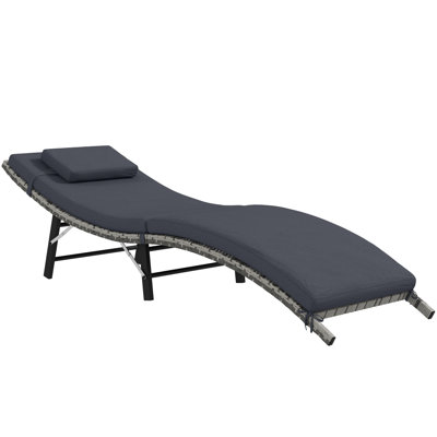 Outdoor Lounge Chair