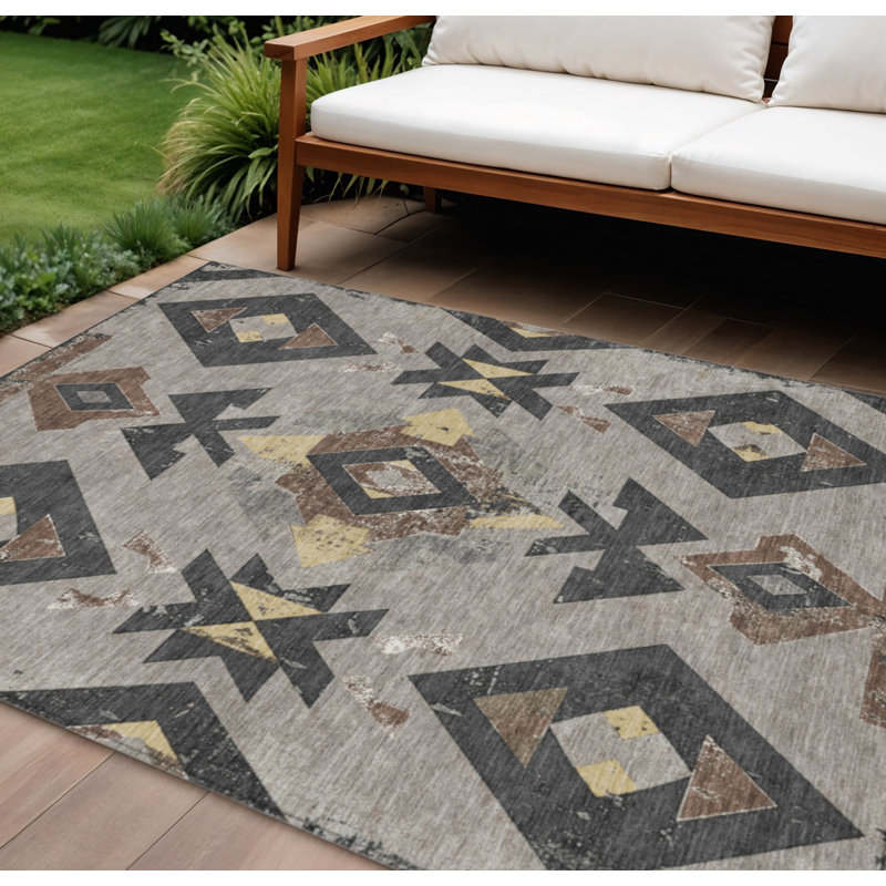 Tapis intérieur/extérieur lavable, 2,44 m x 3,05 m, taupe, anthracite et blé, à motifs aztèques.